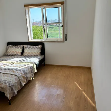 Luxury With 4 Bedrooms リスボン