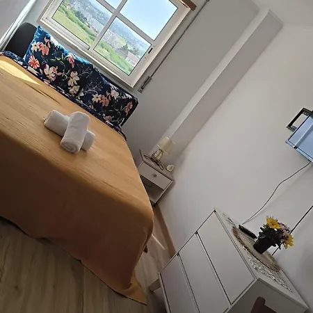 アパート Luxury With 4 Bedrooms