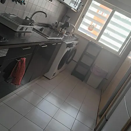 Luxury With 4 Bedrooms * リスボン