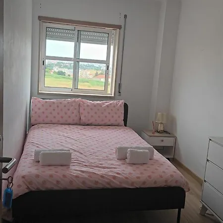 Luxury With 4 Bedrooms *
