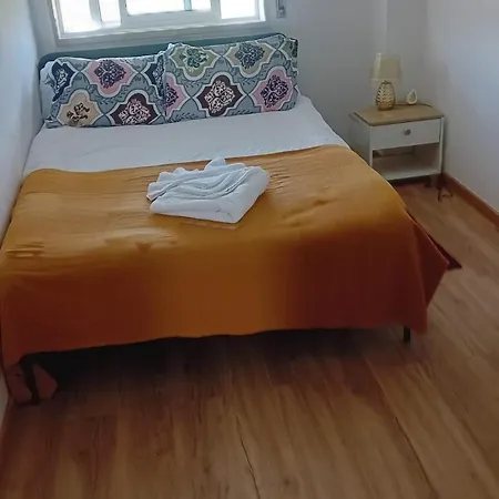 アパート Luxury With 4 Bedrooms *