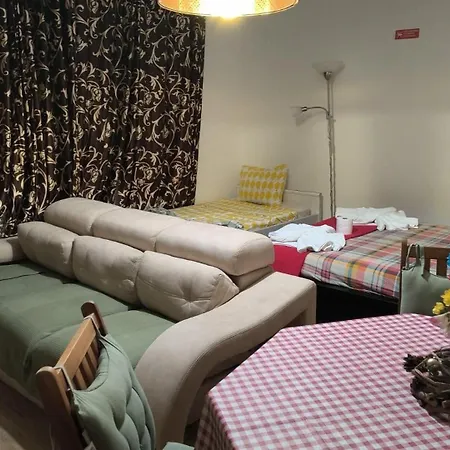 アパート Luxury With 4 Bedrooms *