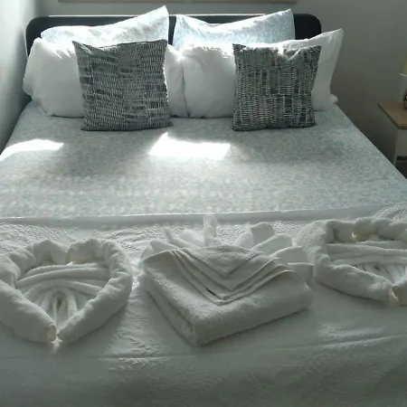 Luxury With 4 Bedrooms Apartman *